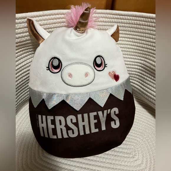 Scented Valentines Unicorn Squishmallow - Picture 1 of 1
